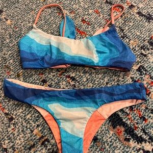Billabong Bikini Set